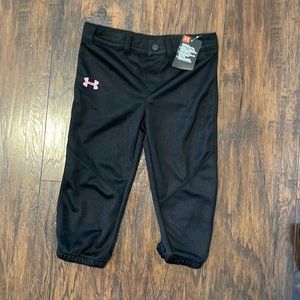 Under Armour black girl softball/Tball pant. Youth size 6
